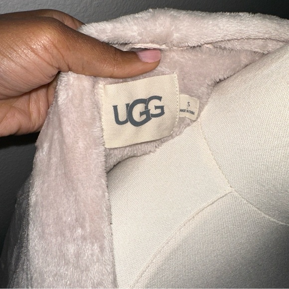 UGG Marlow Double Fleece Long Sleeve Cozy Robe Pockets Moonbeam Small EUC Warm - Picture 10 of 11
